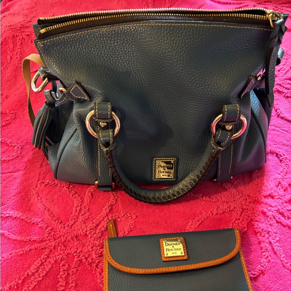 Outstanding quality slightly used with wallet